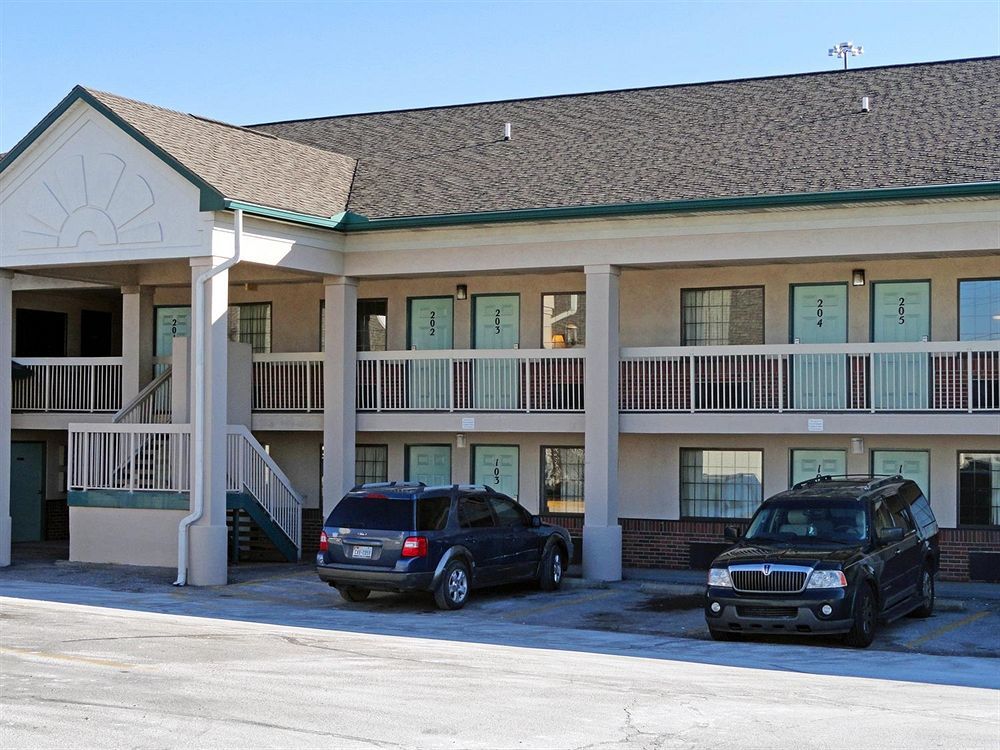 Days Inn By Wyndham Indianapolis South Eksteriør bilde